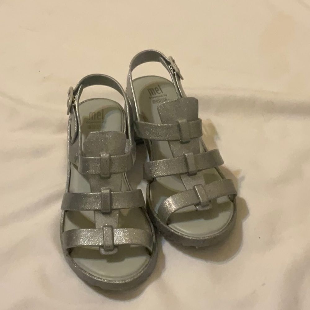 Mel dreamed by Melissa sandals size US 2